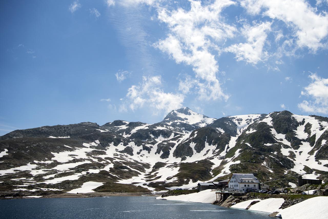 Hotel Grimsel Passhoehe Oberwald Buitenkant foto