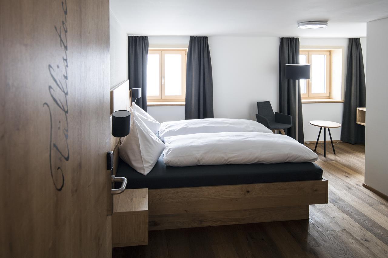 Hotel Grimsel Passhoehe Oberwald Buitenkant foto