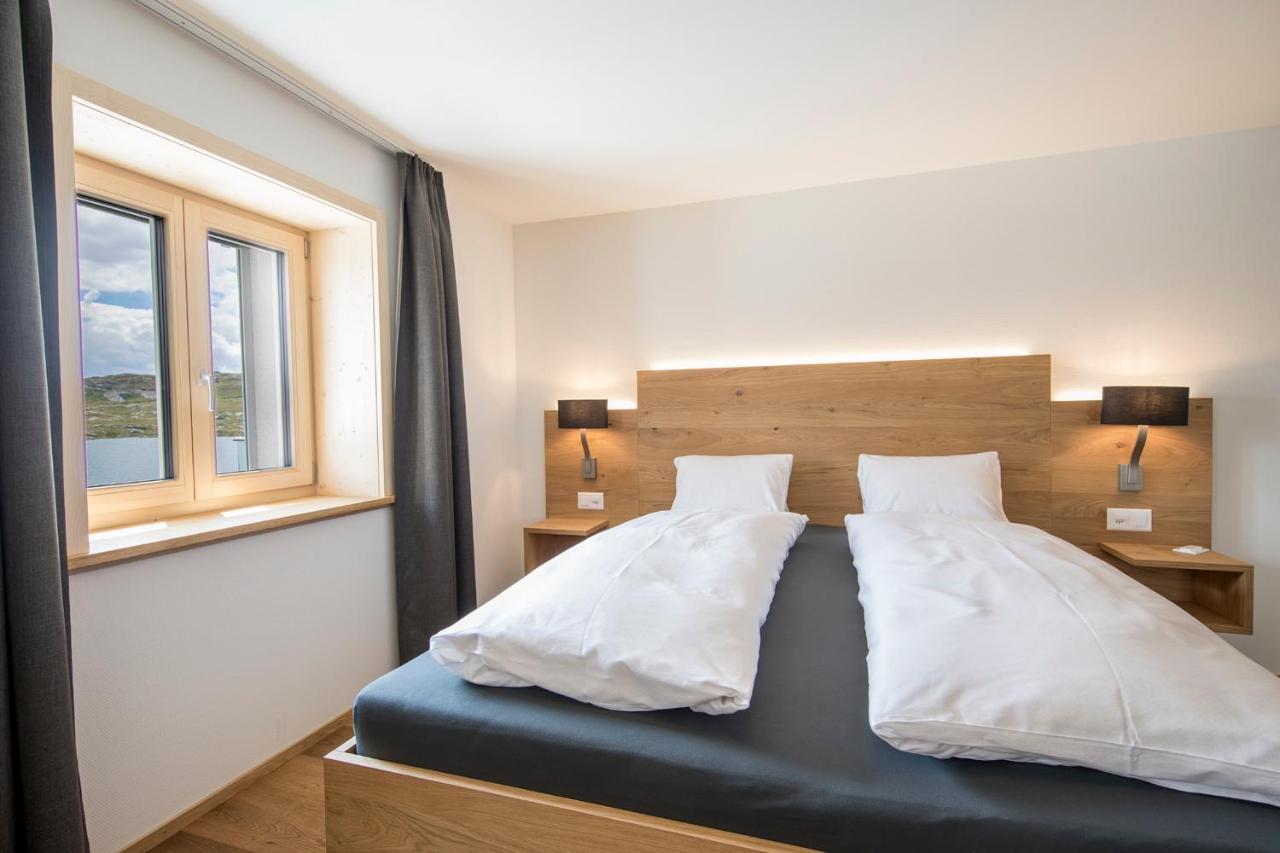 Hotel Grimsel Passhoehe Oberwald Buitenkant foto