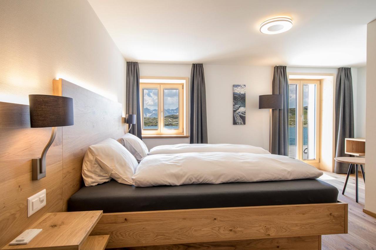 Hotel Grimsel Passhoehe Oberwald Buitenkant foto